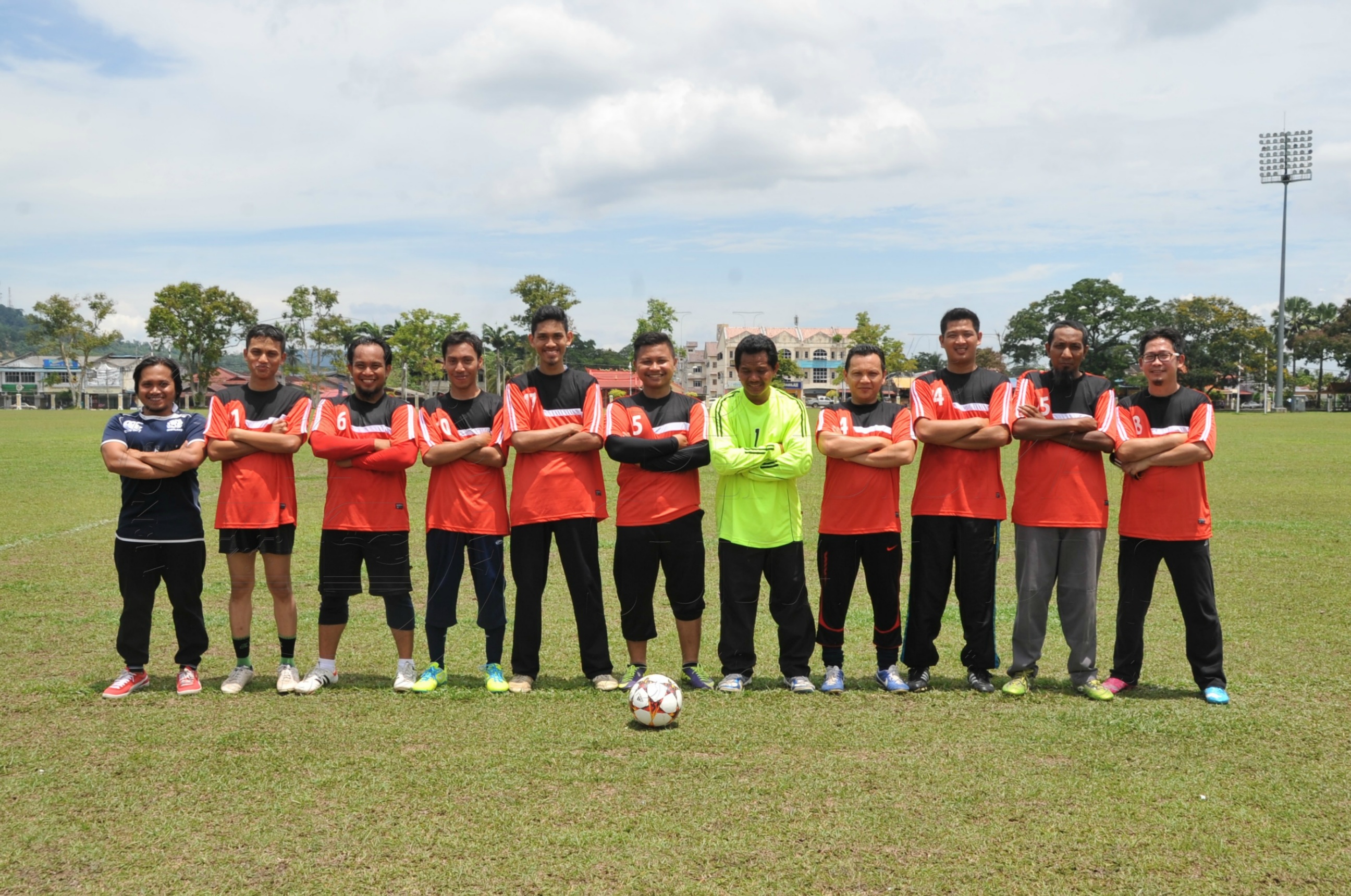 PRO 15 53 KIESTA HAS 6439